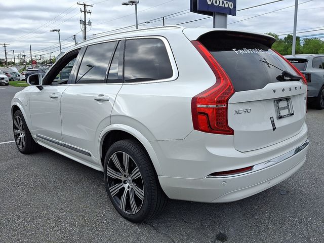 2025 Volvo XC90 T8 Core photo 3