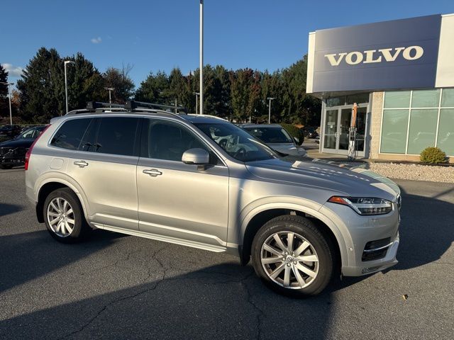2016 Volvo XC90 Momentum