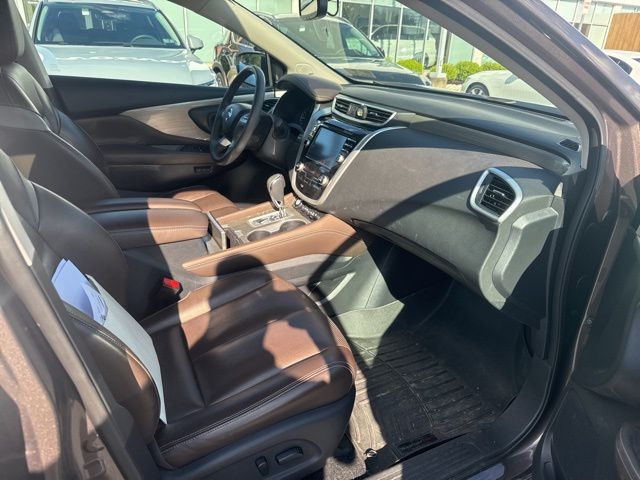 2017 Nissan Murano Platinum photo 3