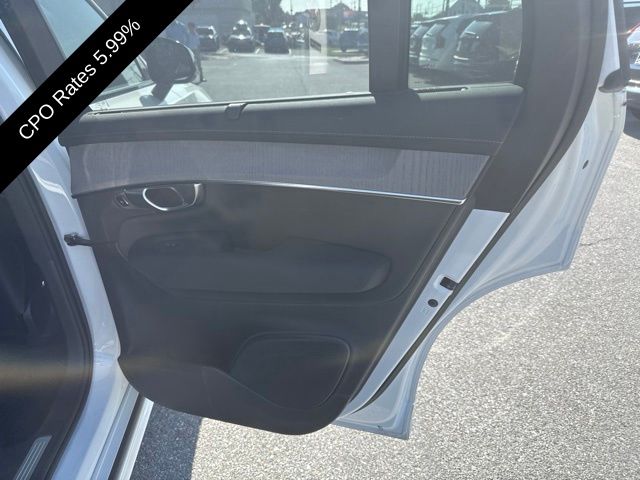 2026 Volvo XC90 Ultra - Photo 10