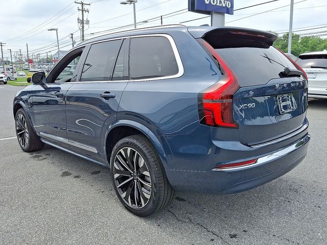 2026 Volvo XC90 Plus Black Edition photo 3