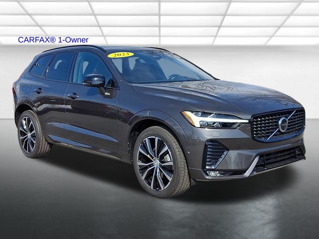 2023 Volvo XC60 SUV 