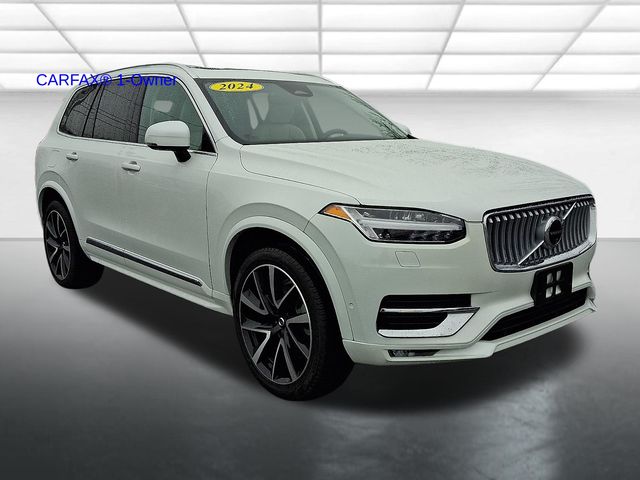 2024 Volvo XC90 SUV 
