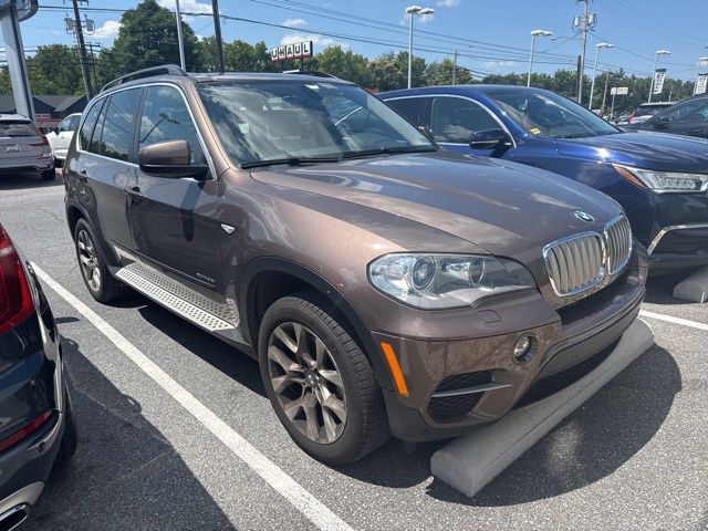Used 2013 BMW X5 xDrive35i Premium with VIN 5UXZV4C56D0E01793 for sale in East Petersburg, PA