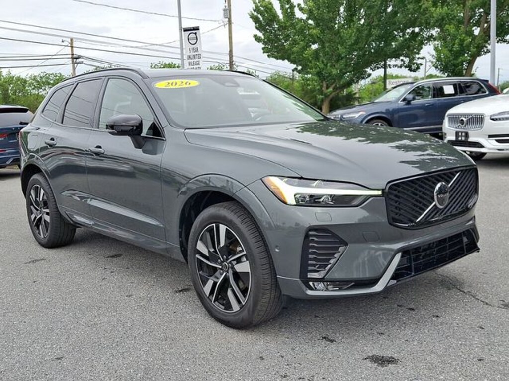 New 2026 Volvo XC60 B5 Plus SUV