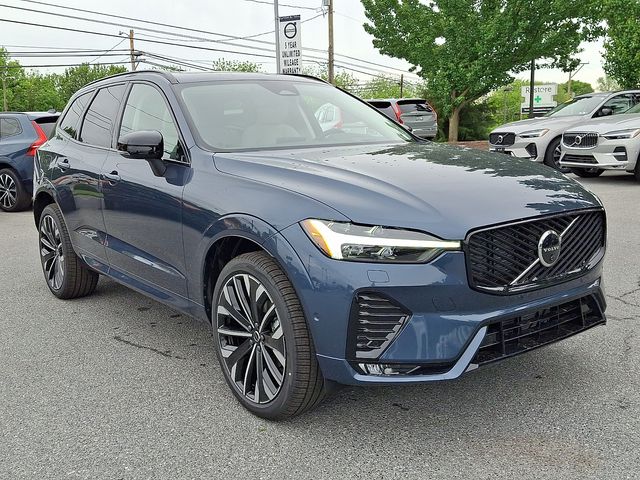 2026 Volvo XC60 B5 Ultra Dark AWD's photo