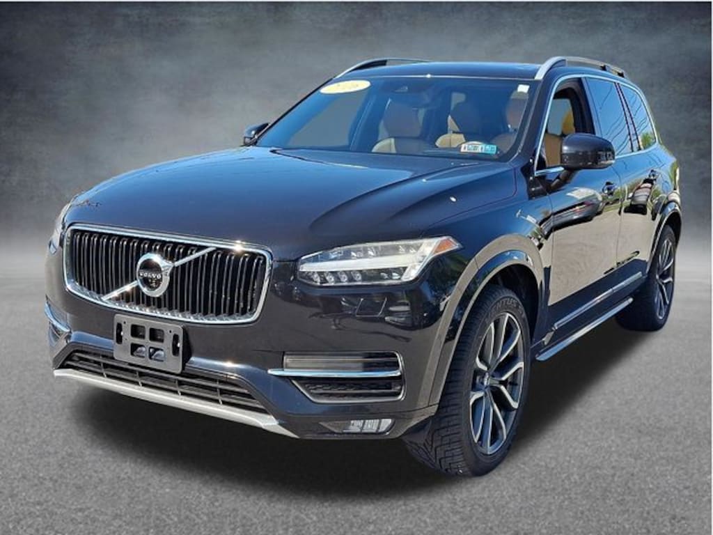 Used 2016 Volvo XC90 T6 Momentum SUV