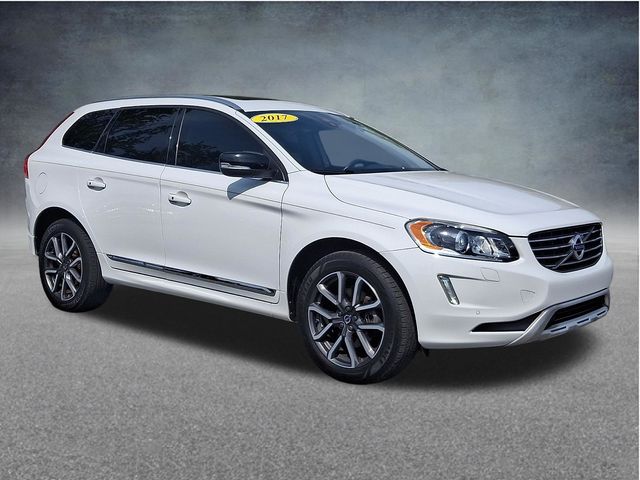 2017 Volvo XC60 T6 Dynamic