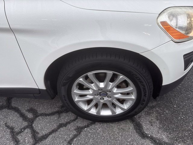 Used 2010 Volvo XC60 T6 with VIN YV4992DZ4A2023169 for sale in East Petersburg, PA
