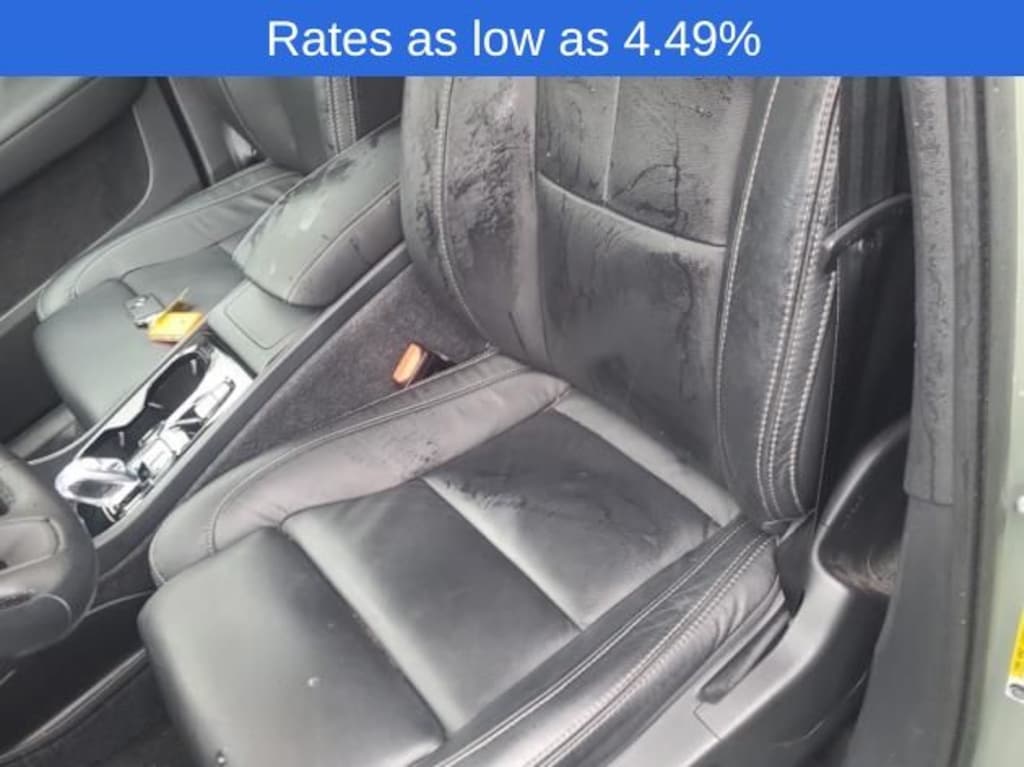 Certified 2023 Volvo XC40 B5 Plus Dark Theme SUV