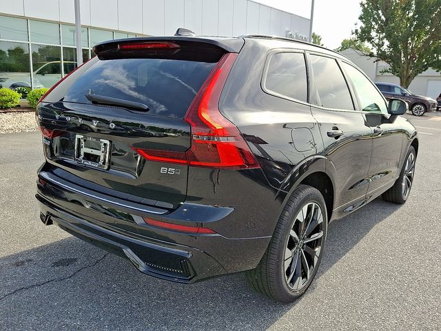 2026 Volvo XC60 B5 Plus photo 4