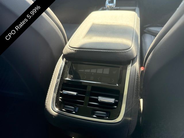 2026 Volvo XC90 Ultra - Photo 7