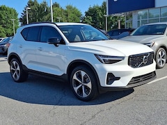 2026 Volvo XC40 B5 Plus AWD SUV