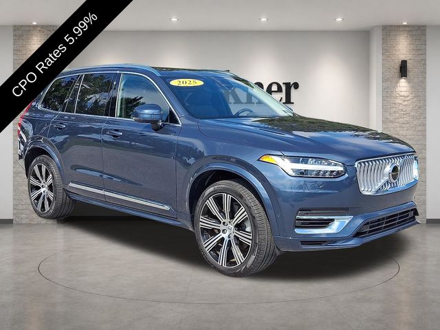 2025 Volvo XC90 Plug-In Hybrid