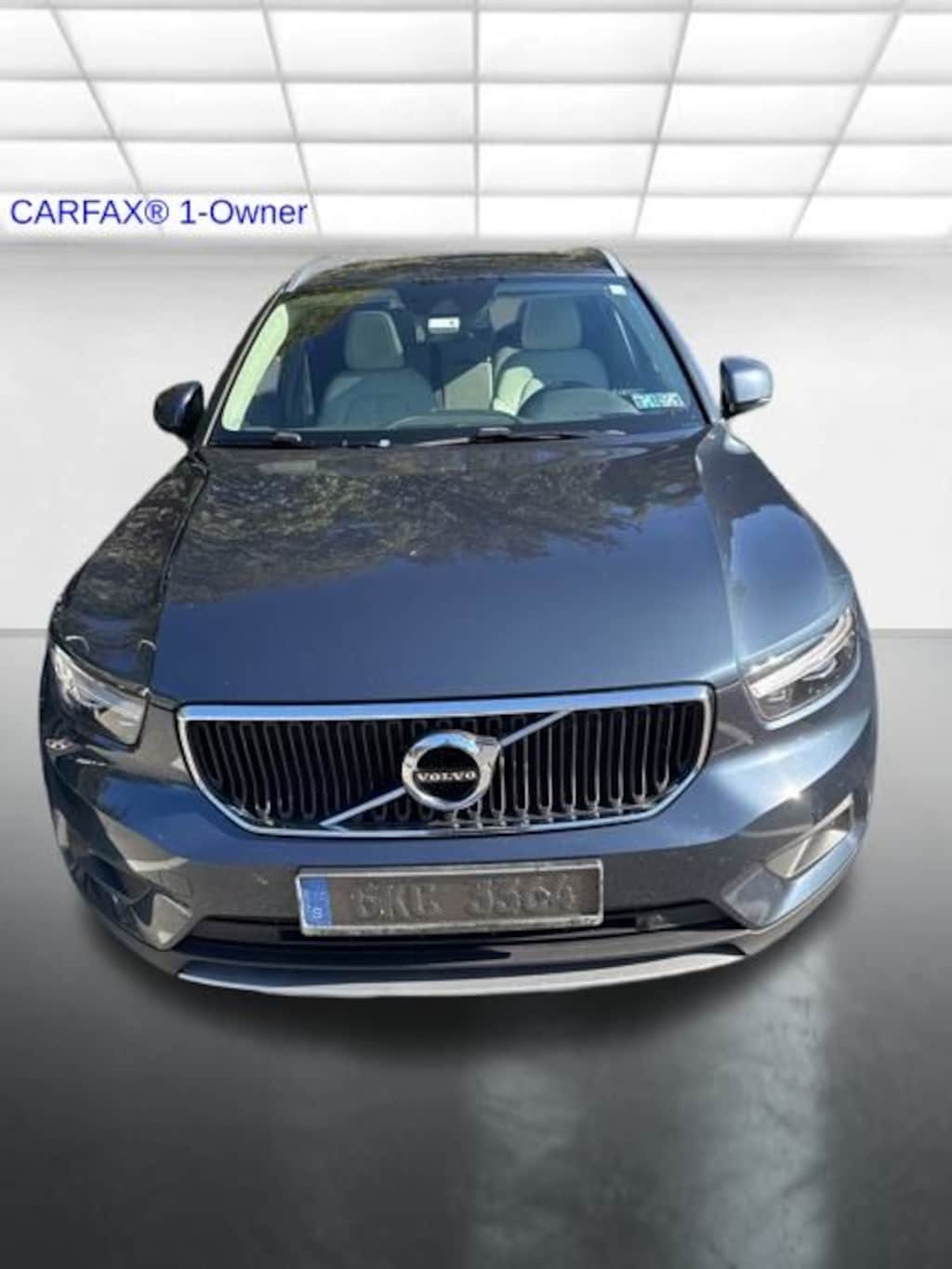 Used 2021 Volvo XC40 Momentum SUV