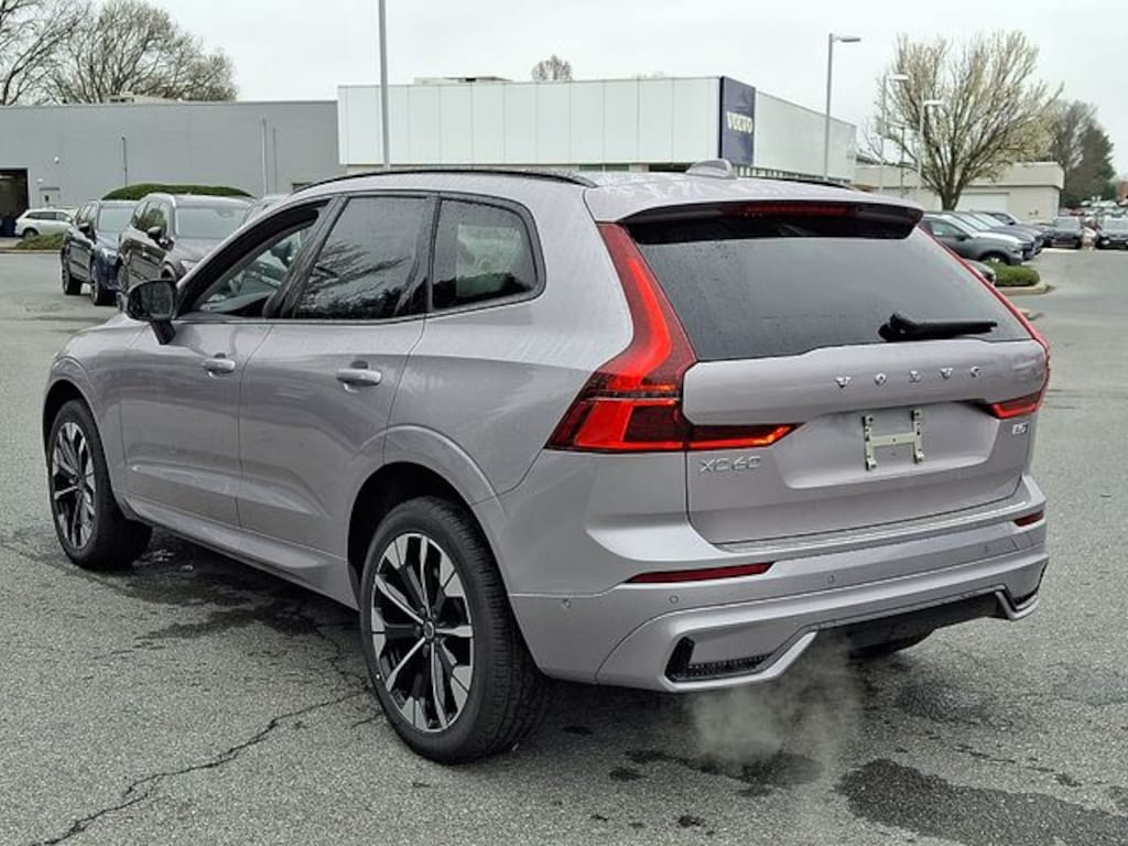 New 2026 Volvo XC60 B5 Plus SUV