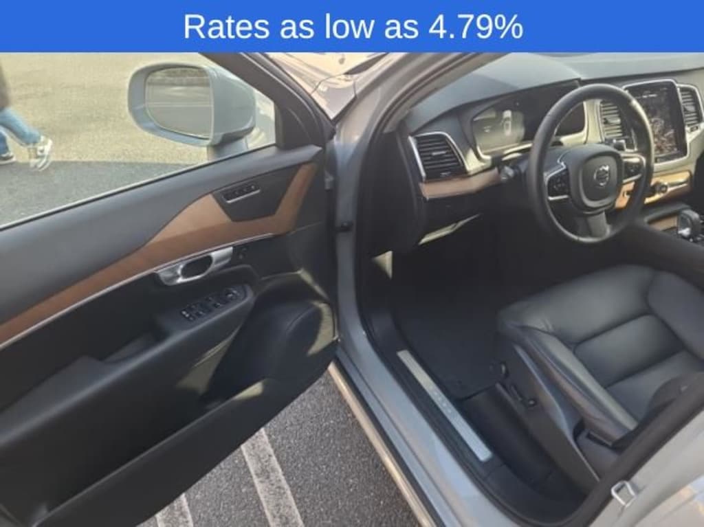 Certified 2024 Volvo XC90 B6 Plus Bright Theme 6-Seater SUV