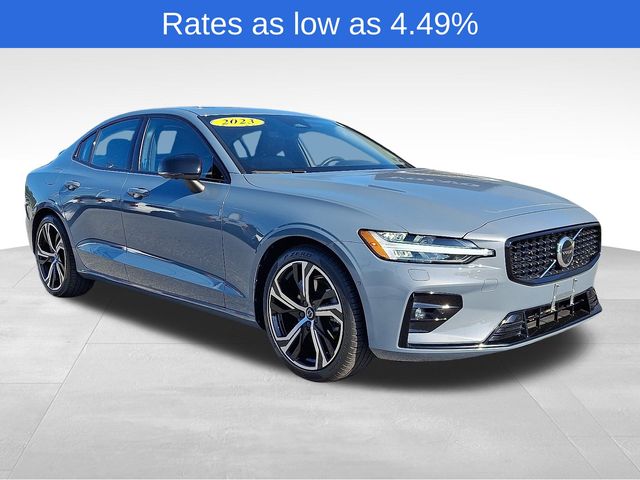 2023 Volvo S60 Plus