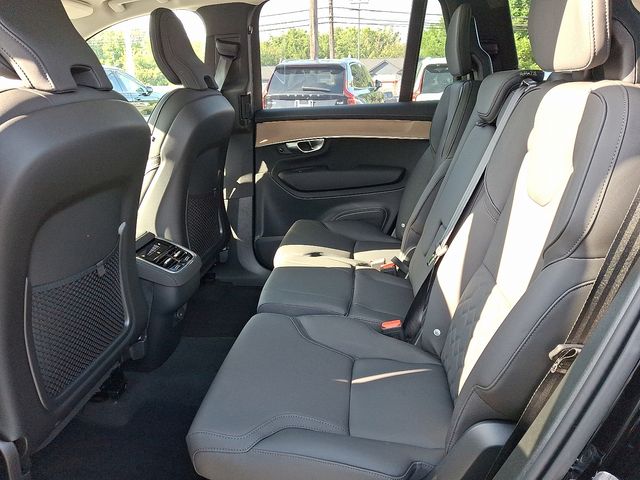 2026 Volvo XC90 Plus - Photo 7