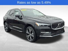2022 Volvo XC60 Recharge Plug-In Hybrid T8 Inscription SUV