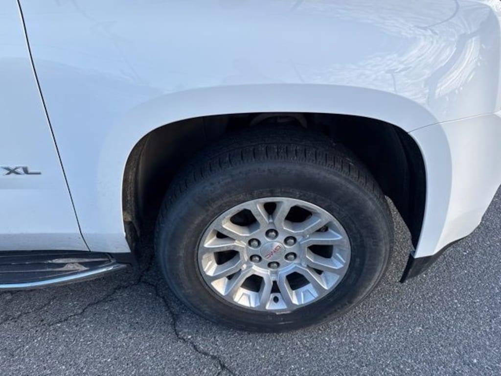 Used 2018 GMC Yukon XL SLT SUV