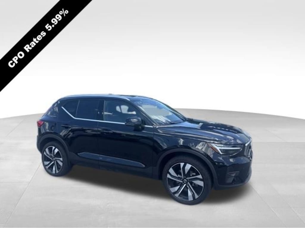 Certified 2024 Volvo XC40 B5 Plus Bright Theme SUV