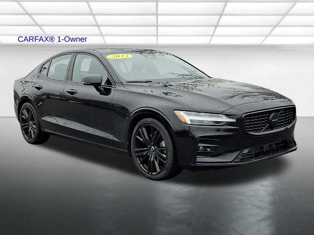 2023 Volvo S60 Sedan 