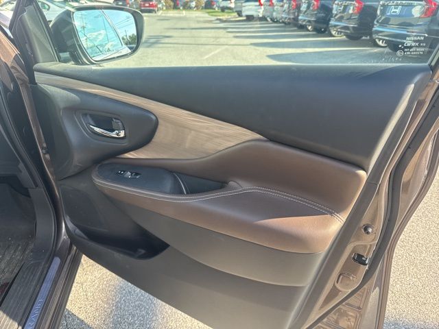 2017 Nissan Murano Platinum photo 4