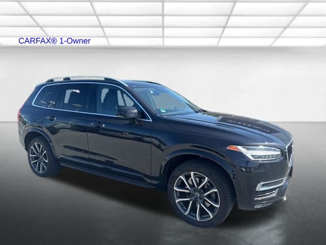 2019 Volvo XC90 T6 Momentum AWD's photo
