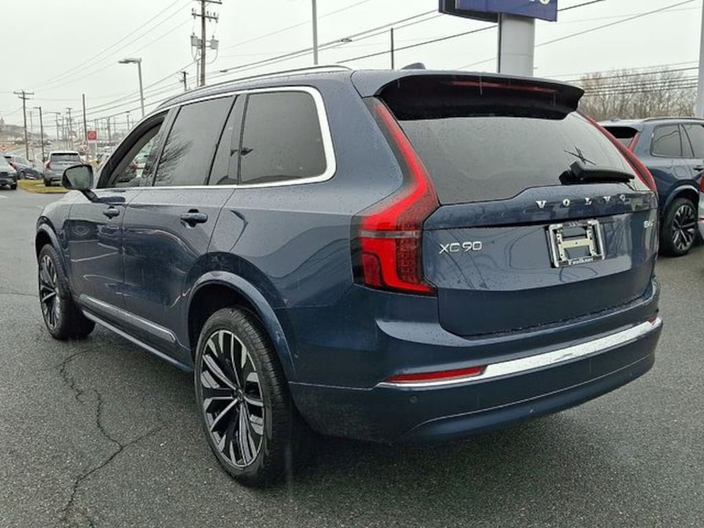New 2026 Volvo XC90 B6 Ultra 7-Seater SUV