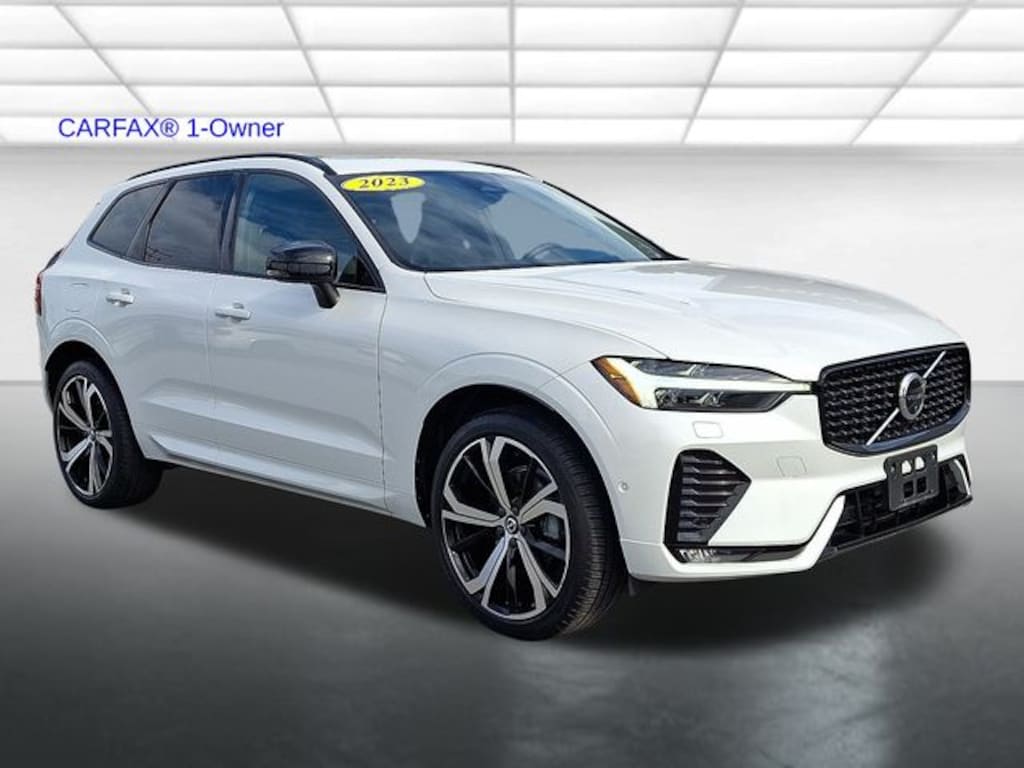 Certified 2023 Volvo XC60 B5 Ultimate Dark Theme SUV