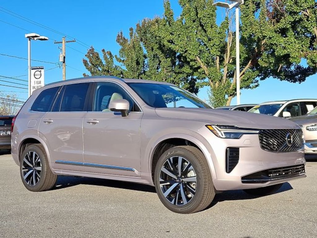 New 2026 Volvo XC90 B6 Core SUV