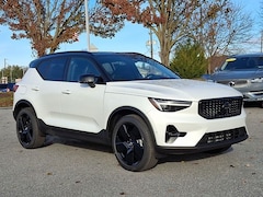 2026 Volvo XC40 B5 Ultra Black Edition AWD SUV