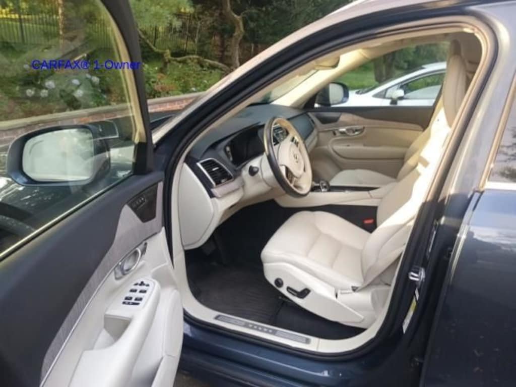 Certified 2024 Volvo XC90 B6 Plus Bright Theme 6-Seater SUV