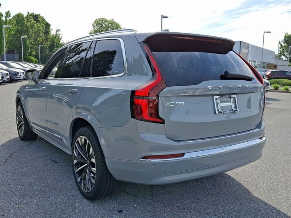 New 2026 Volvo XC90 B6 Plus 7-Seater SUV