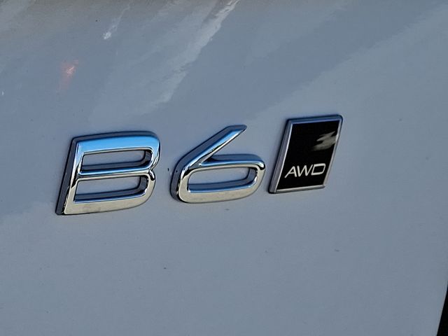 2026 Volvo XC90 Plus - Photo 16