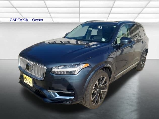 2024 Volvo XC90 Plus's photo