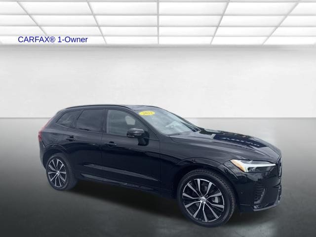 2023 Volvo XC60 SUV 