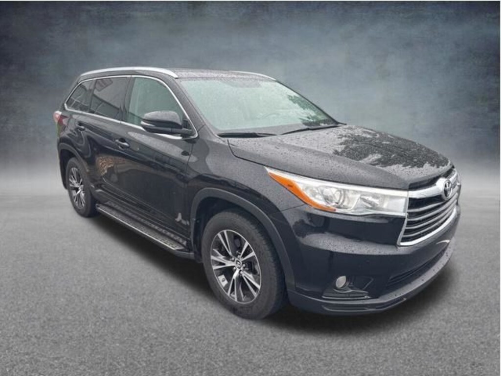 Used 2016 Toyota Highlander XLE V6 SUV