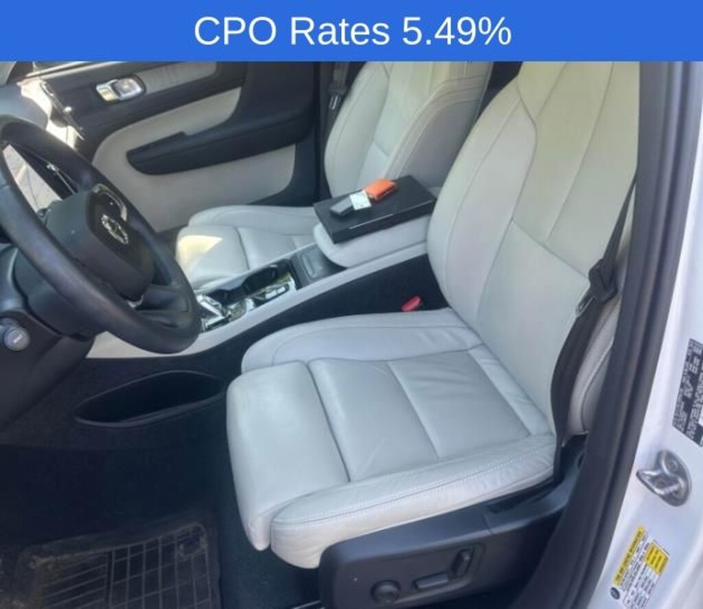 Used 2023 Volvo XC40 B5 Plus Dark Theme SUV