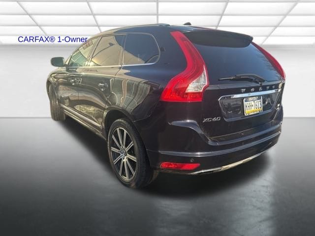 Used 2017 Volvo XC60 T6 Inscription with VIN YV449MRU1H2012434 for sale in East Petersburg, PA