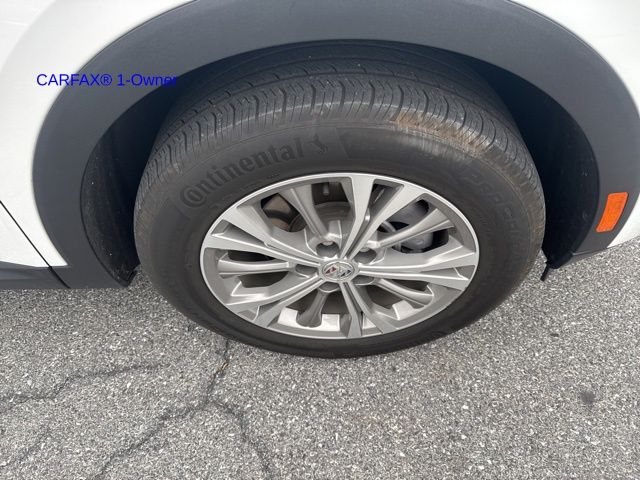 2022 Buick Envision Preferred photo 2