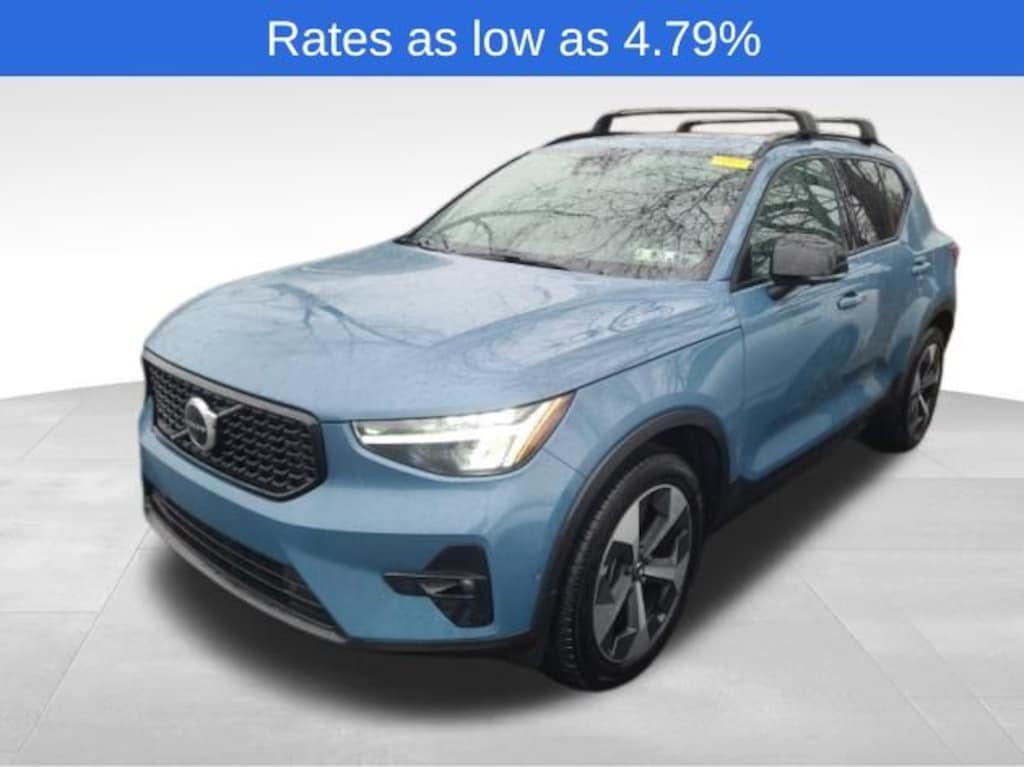 Certified 2023 Volvo XC40 B5 Plus Dark Theme SUV