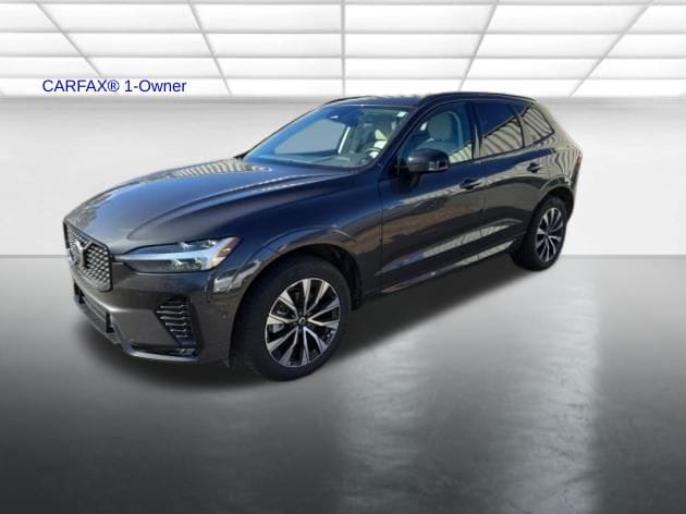 2024 Volvo XC60 Plus's photo