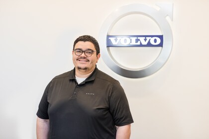 Staff member Joshua Montanez from ID_c851091ecfe9