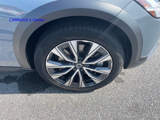 Used 2021 Volvo V90 Cross Country Base with VIN YV4A22NL1M1136325 for sale in East Petersburg, PA