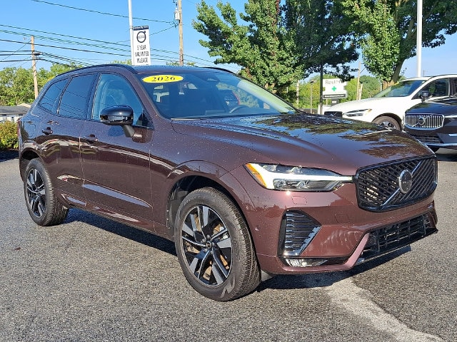 2026 Volvo XC60 Plus