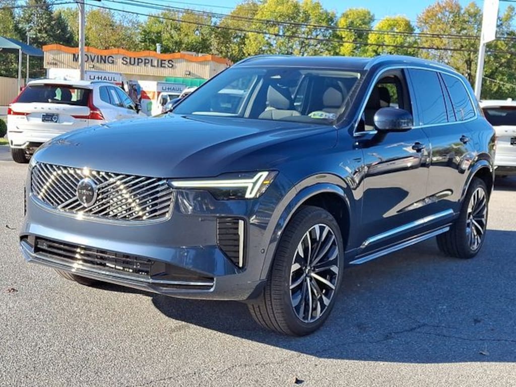 New 2026 Volvo XC90 B5 Plus 7-Seater SUV