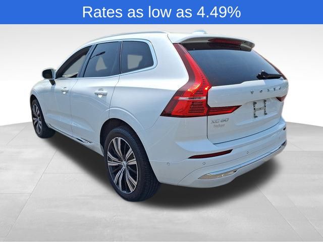 2022 Volvo XC60 B5 Inscription photo 4
