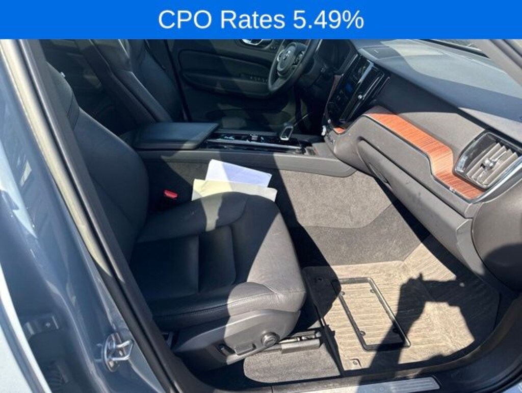 Used 2023 Volvo XC60 B5 Plus Dark Theme SUV